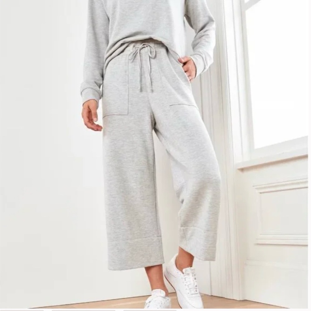 Quince Supersoft Fleece Hoodie & Wide Leg Pants (set), small - Picture 5 of 14